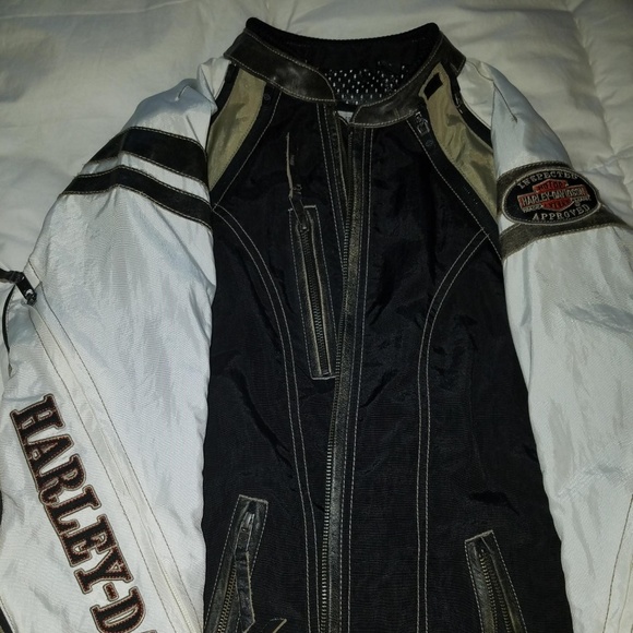 AUTHENTIC HARLEY DAVIDSON WOMENS JACKET - Picture 4 of 7